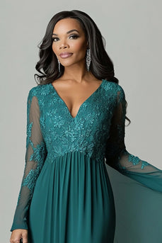 Dark Green Appliques Flare Sleeves V Neck Pleated Sheath Mother of The Bride Dress