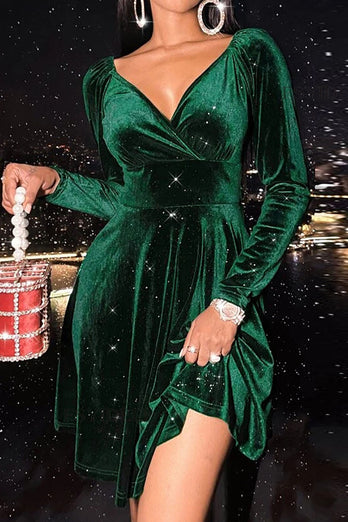 Green V-Neck Long Sleeves Velvet Christmas Dress