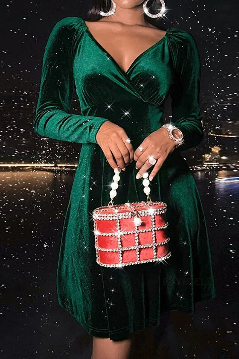 Load image into Gallery viewer, Green V-Neck Long Sleeves Velvet Christmas Dress