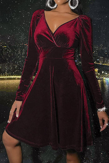 Green V-Neck Long Sleeves Velvet Christmas Dress