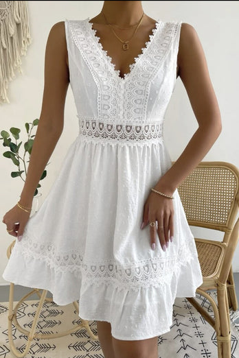 A-Line V-Neck Mini White Summer Graduation Dress