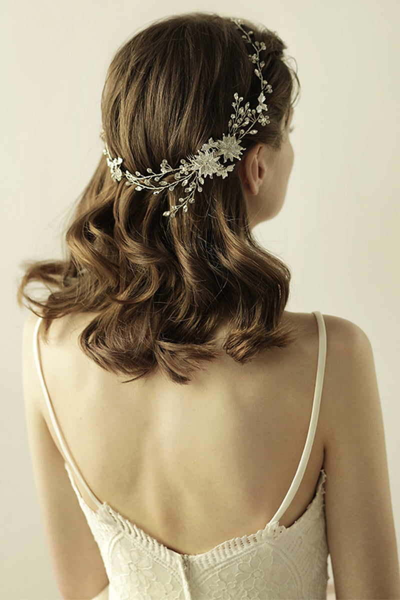 Load image into Gallery viewer, Rhinestone Flower Bridal Tiara