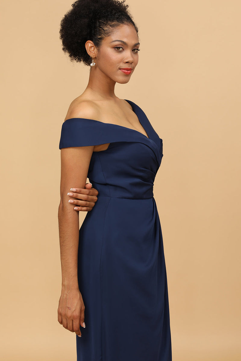 Load image into Gallery viewer, Navy Off The Shoulder Sheath Bridesmaid Dress