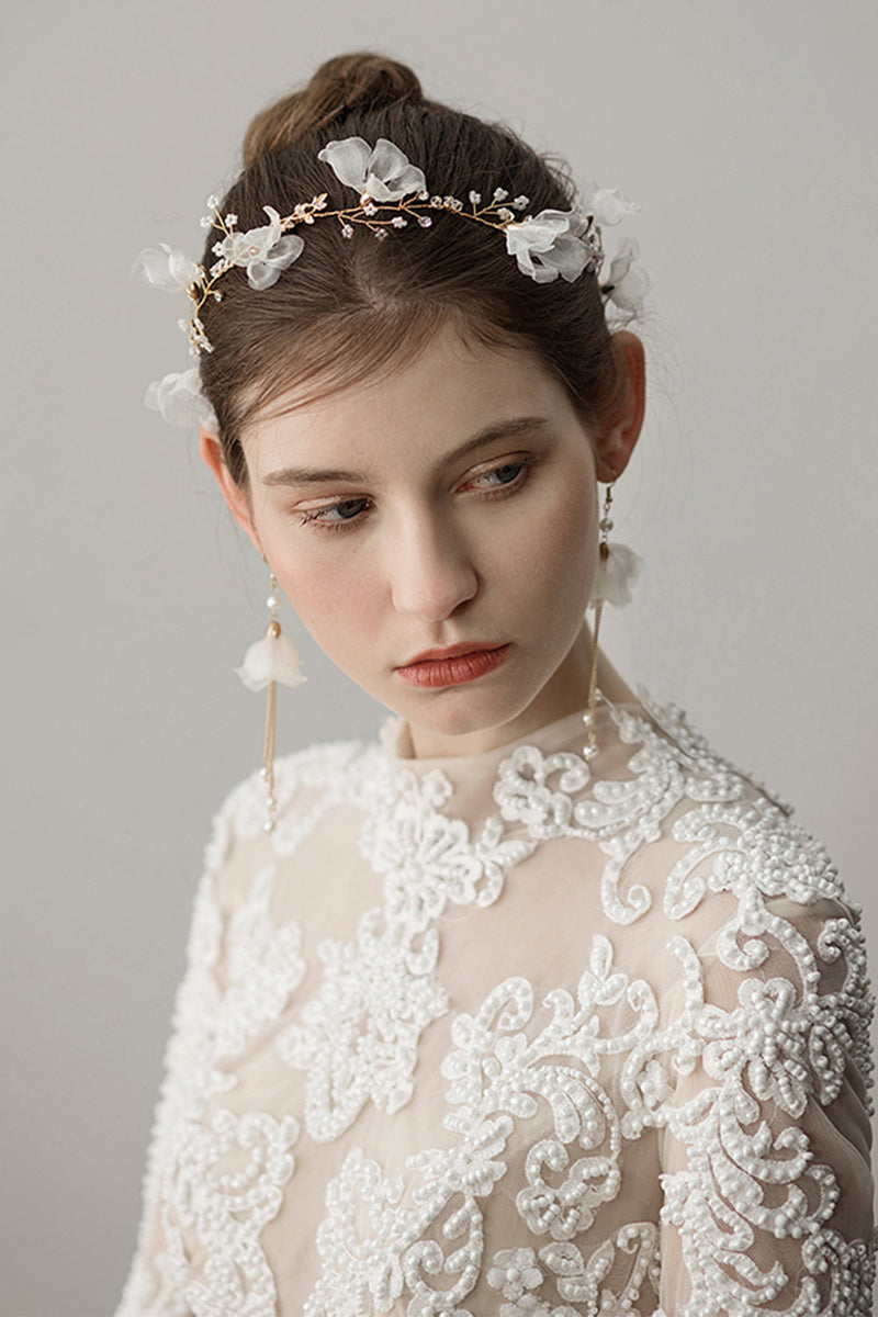 Load image into Gallery viewer, Beaded Flower Bridal Headband Earrings