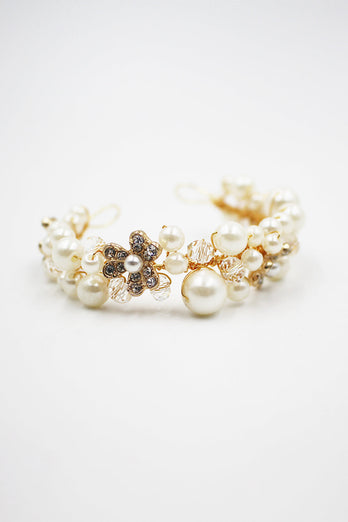 Bride and Bridesmaids Sisters Pearl Wrist