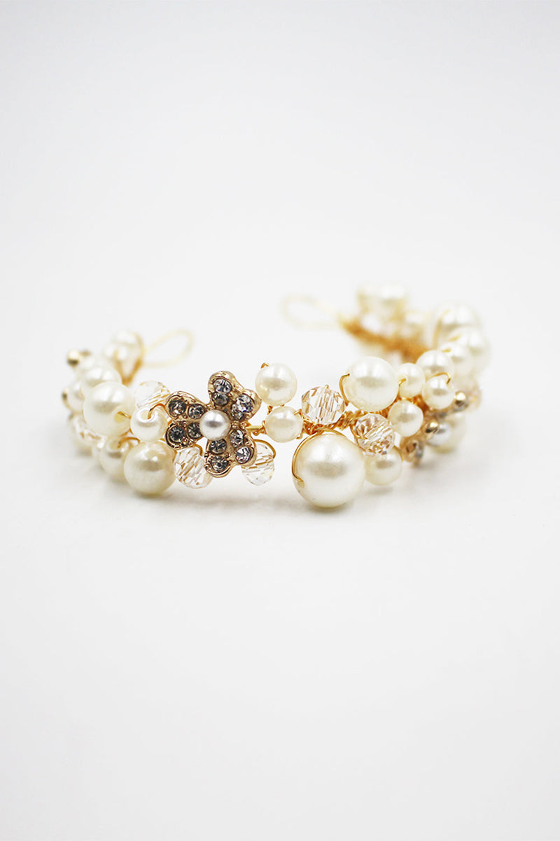 Load image into Gallery viewer, Bride and Bridesmaids Sisters Pearl Wrist