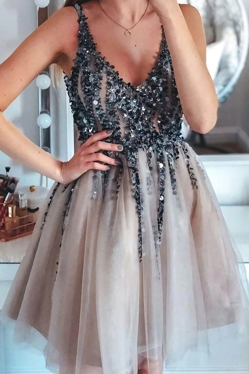 Load image into Gallery viewer, Grey Pink Sequins Graduation Dress with Beading