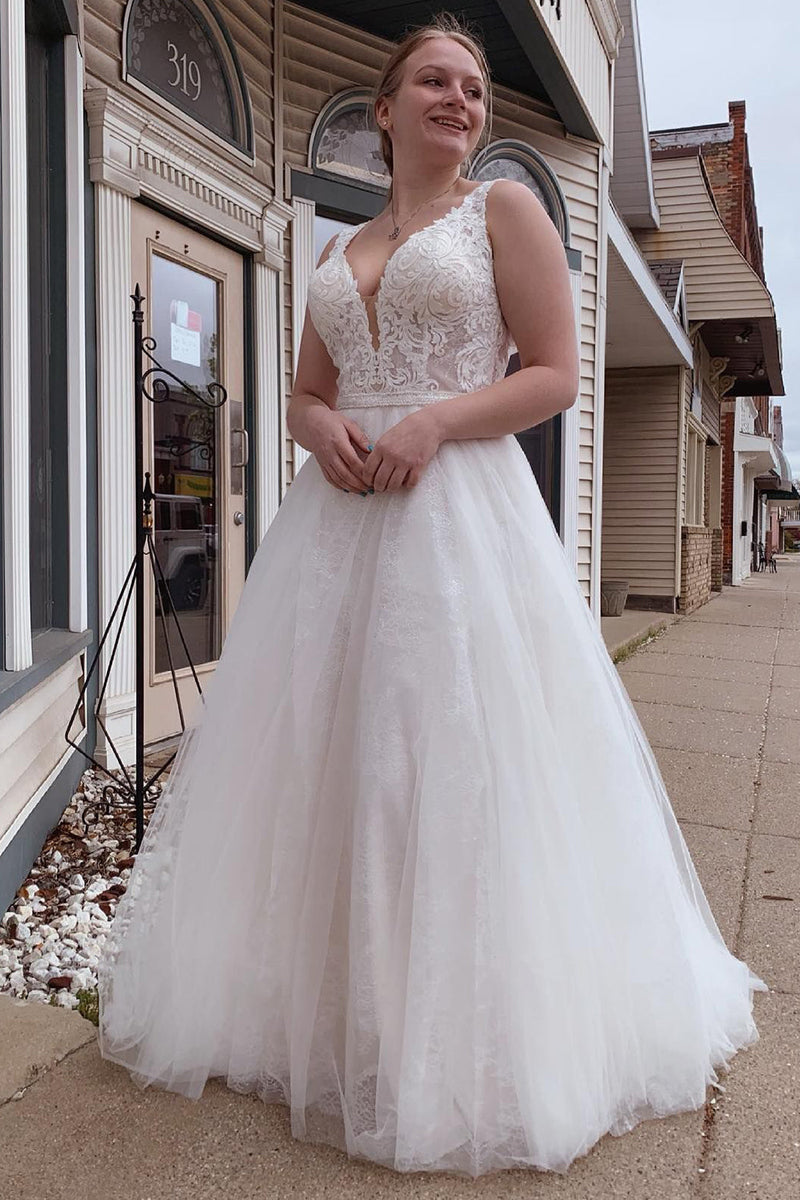 Load image into Gallery viewer, A-Line Tulle Sparkly White Sequins Long Plus Size Wedding Dress with Appliques