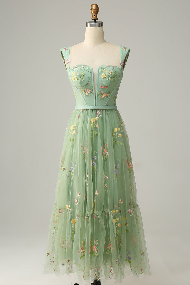 Load image into Gallery viewer, A Line Sweetheart Green Knee-length Prom Dress with Embroidery