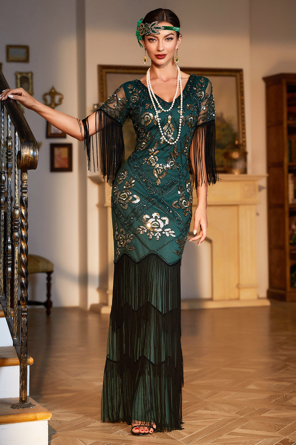 Sheath V Neck Dark Green Sequins Party Dress with Fringes